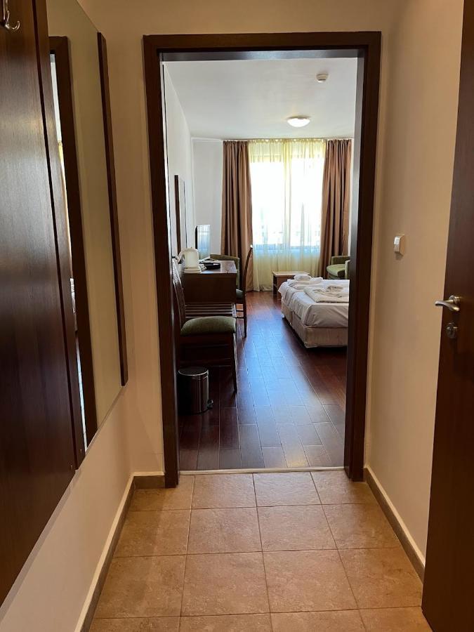 Ski & Relax Apartments In Bellevue Residence Bansko Bagian luar foto