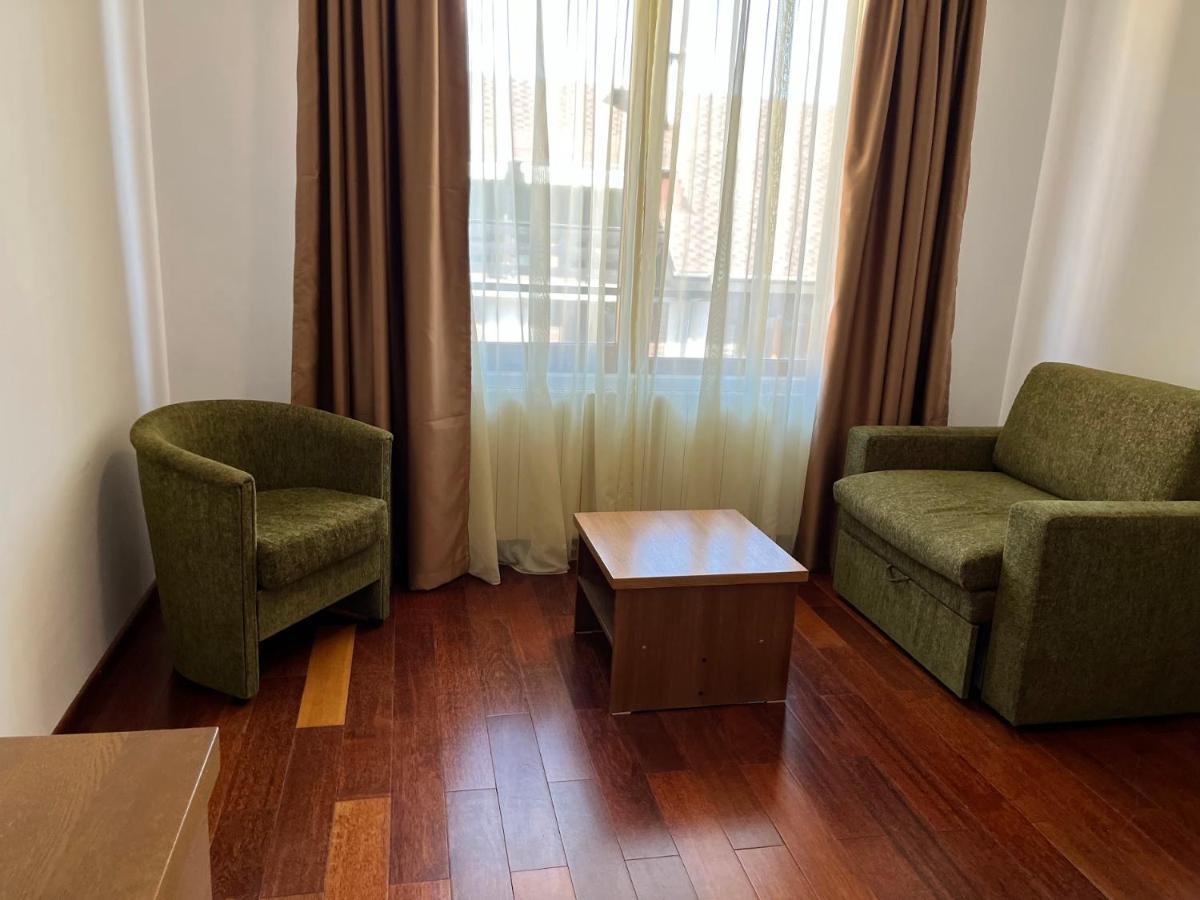 Ski & Relax Apartments In Bellevue Residence Bansko Bagian luar foto